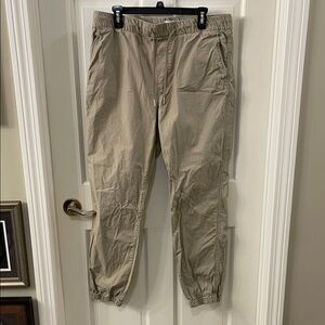 H&M Men's Tan Drawstring Joggers